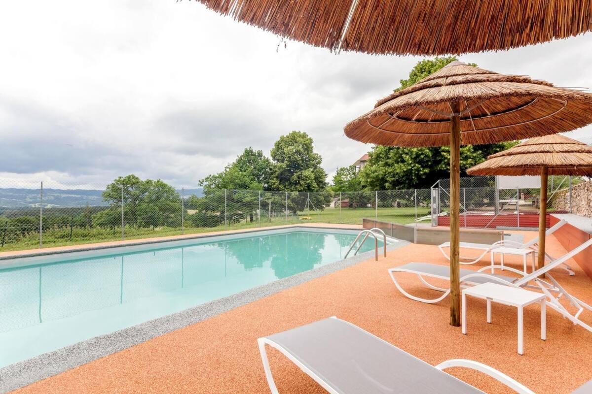 Domaine Le Prieure Hotel Chaumont-le-Bourg Екстериор снимка