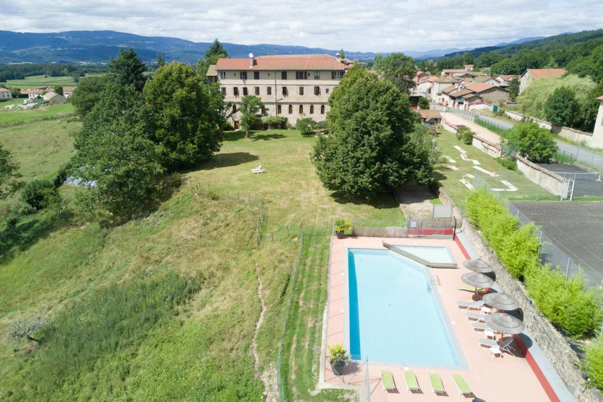Domaine Le Prieure Hotel Chaumont-le-Bourg Екстериор снимка